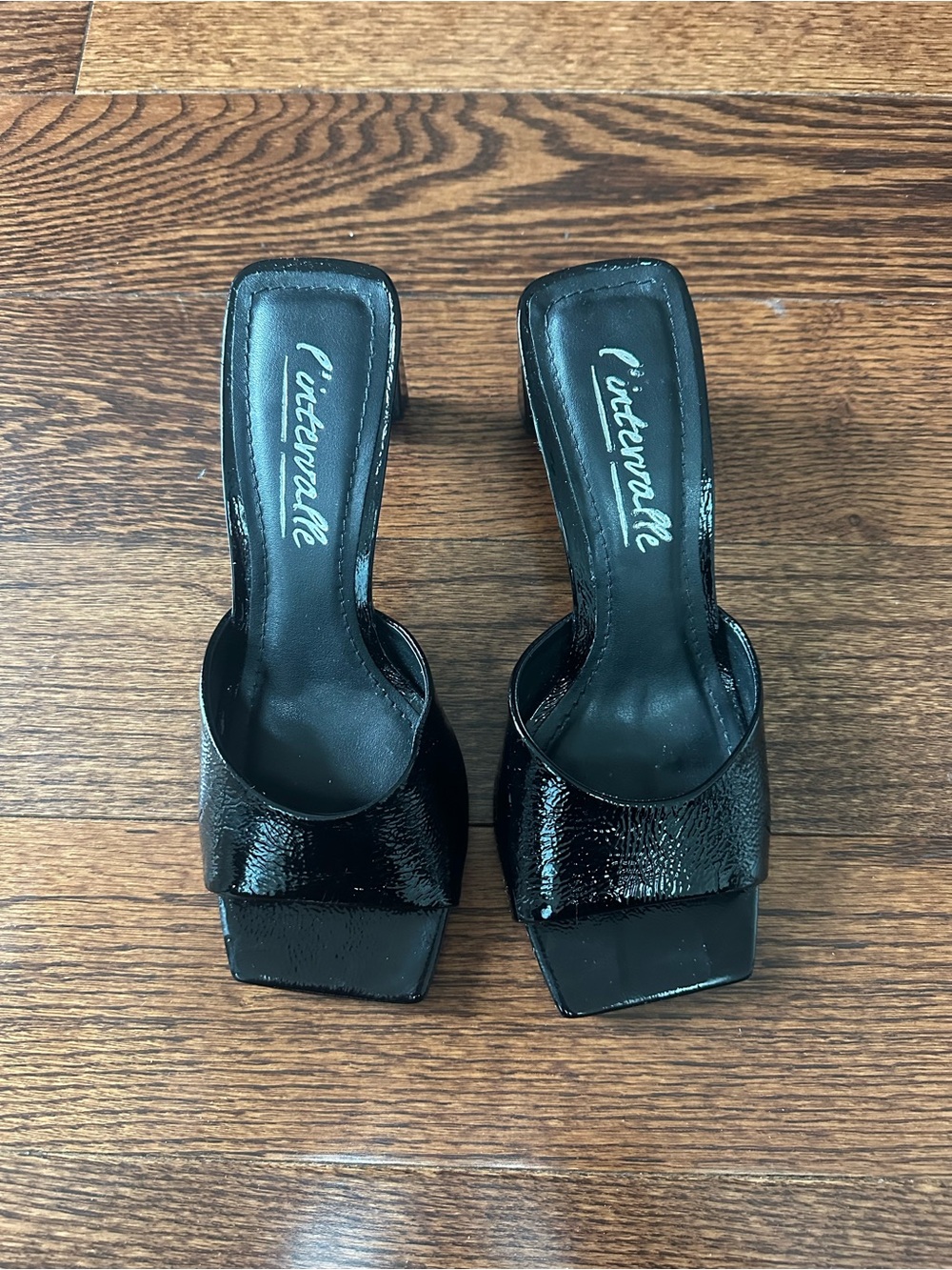 L’intervalle Black Leather Heels - Size 7
